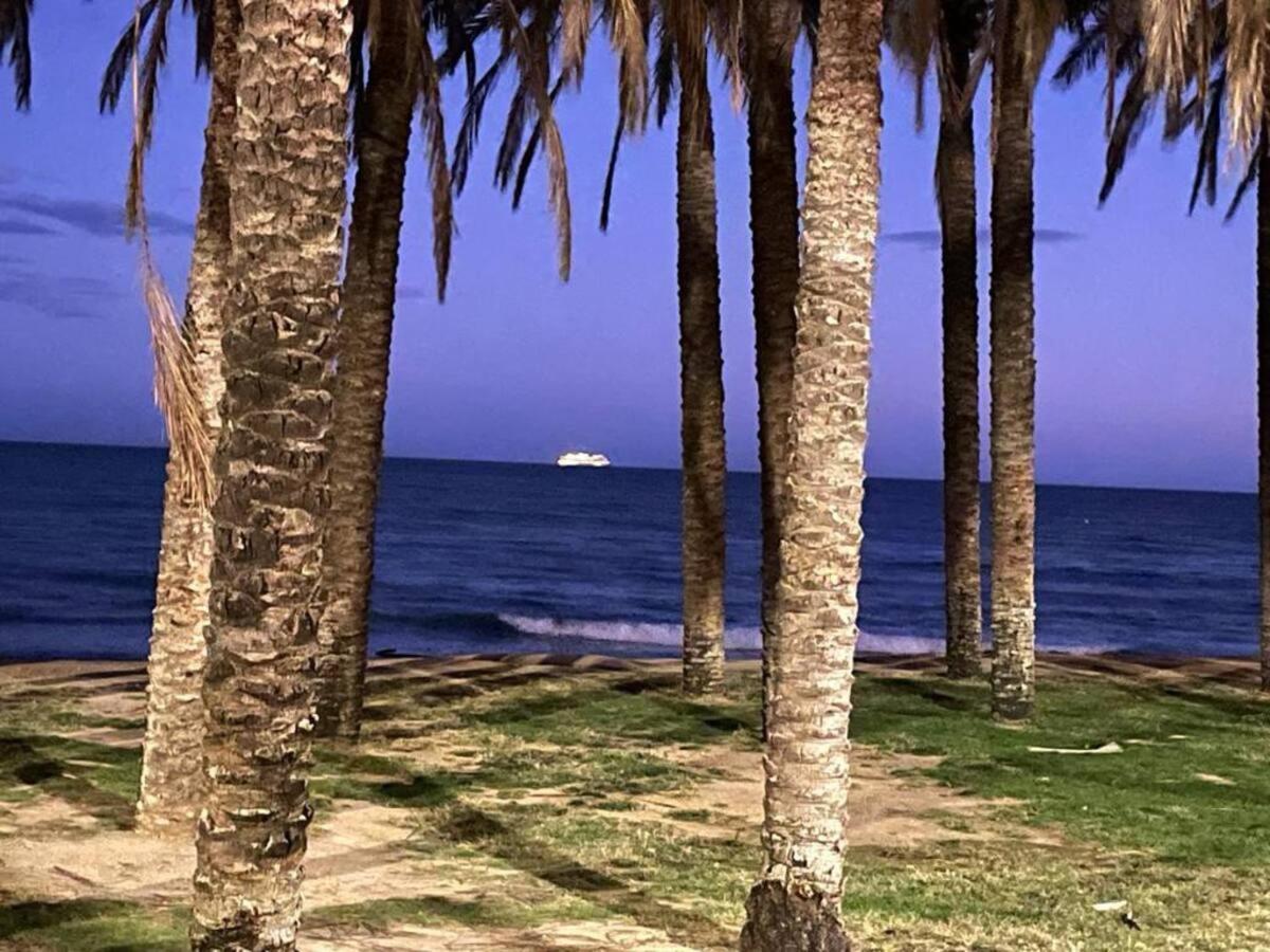 One Step From The Beach Torremolinos Buitenkant foto